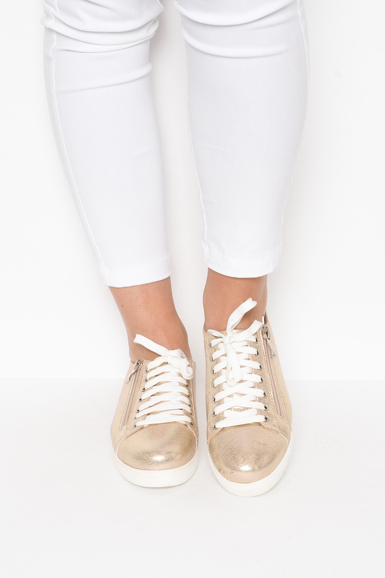 Austin Gold Zip Sneaker – Blue Bungalow